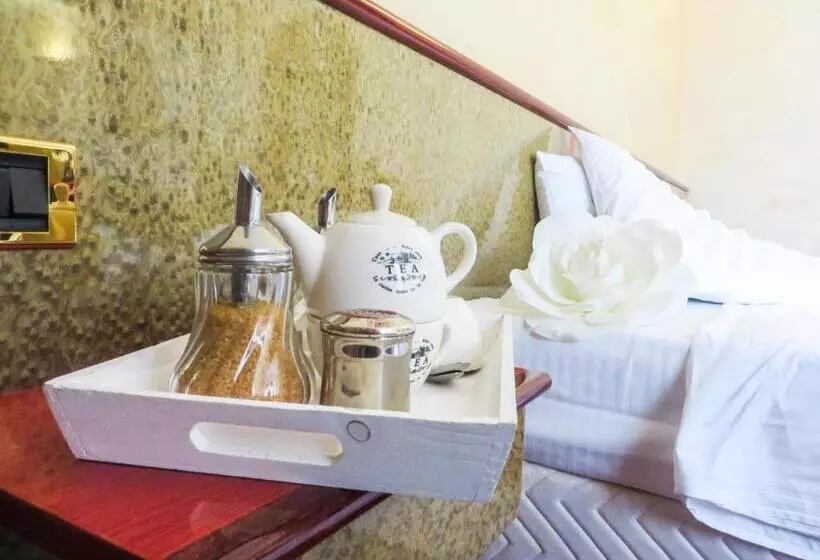 اتاق استاندارد سه نفره, Grand Hotel Europa