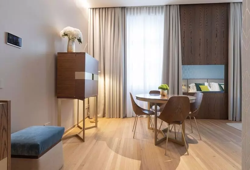 Suite with lake view, Grand Hotel Victoria Concept & Spa, By R Collection Hotels