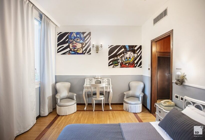 수피리어 룸, Admiral