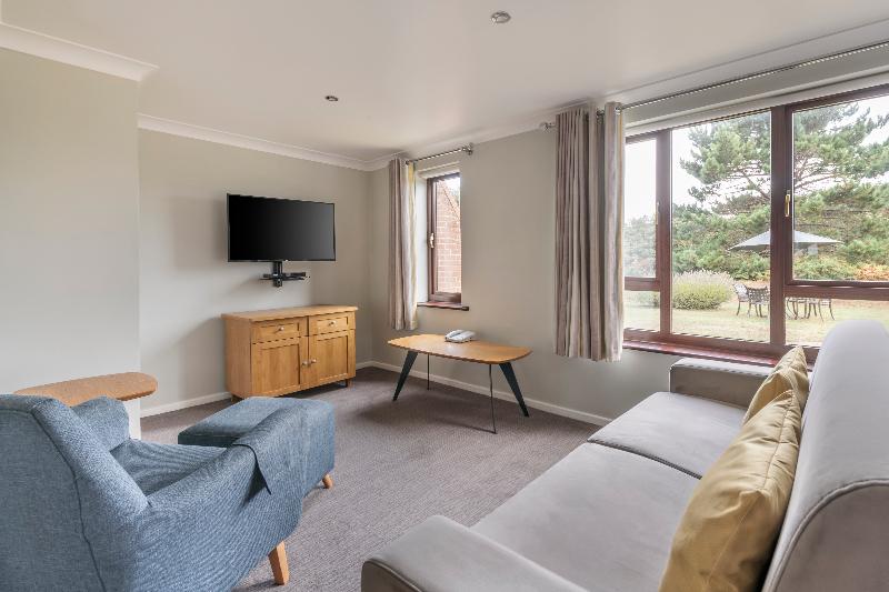 חדר משפחתי, Airone Isola D Elba