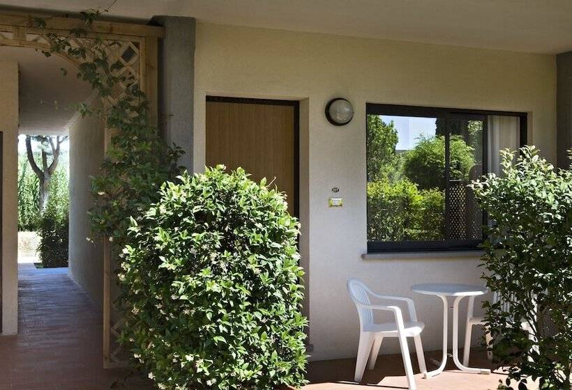 חדר משפחתי, Airone Isola D Elba