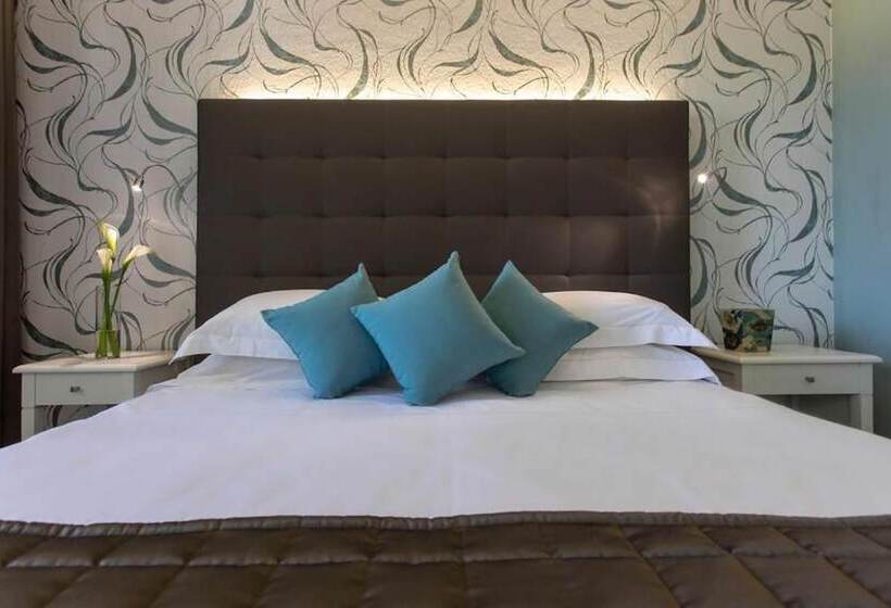 חדר סופריור לשלושה, Airone Isola D Elba