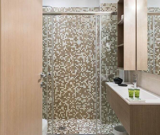 اتاق لوکس, Al Cigno