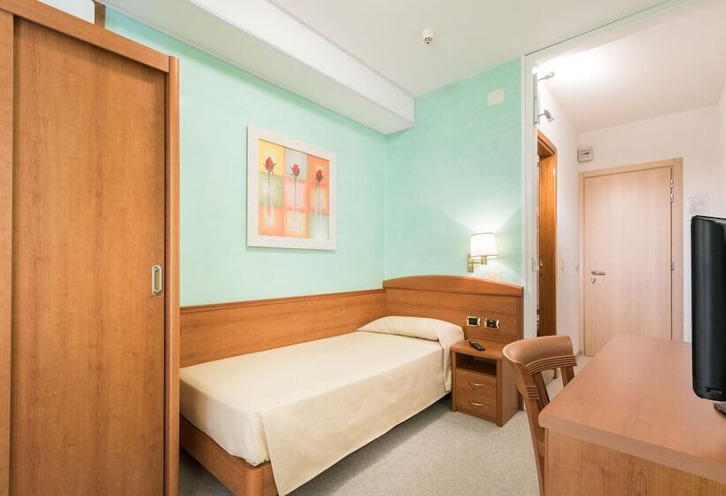 اتاق سوپریور یک تخته, Al Cigno