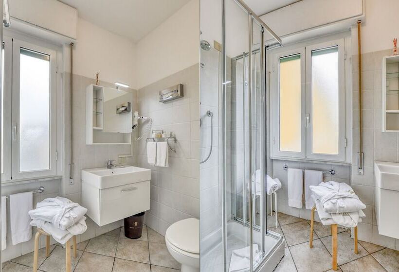 マウンテンビュースタンダードルーム, Albatros Varigotti