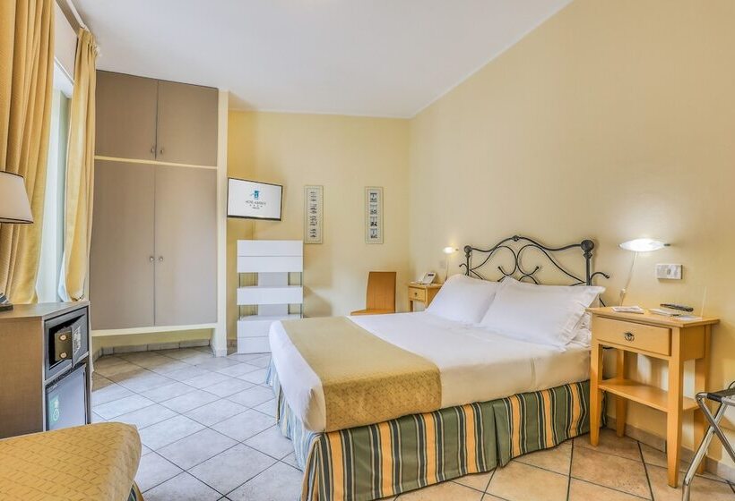 スーペリアトリプルルーム, Albatros Varigotti