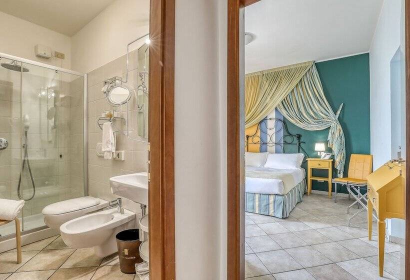 オーシャンビューデラックスルーム, Albatros Varigotti