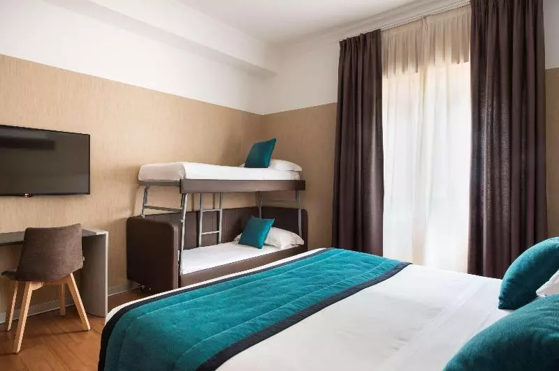 اتاق خانوادگی, Best Western Plus City