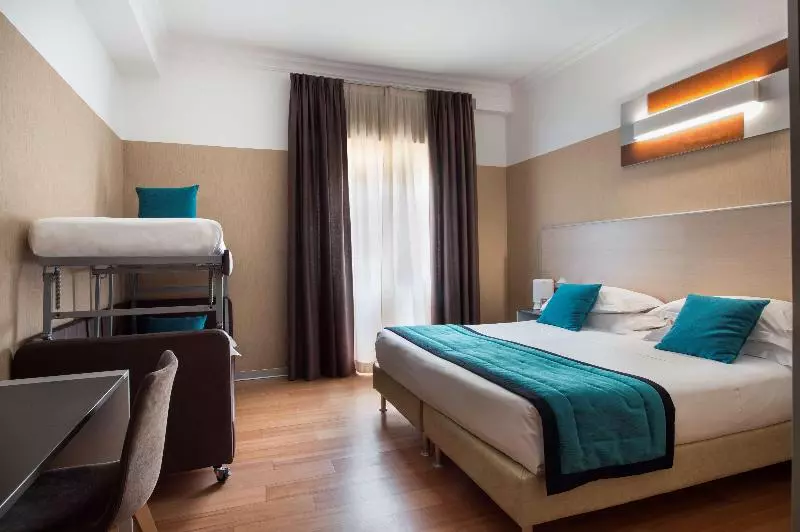 اتاق خانوادگی, Best Western Plus City
