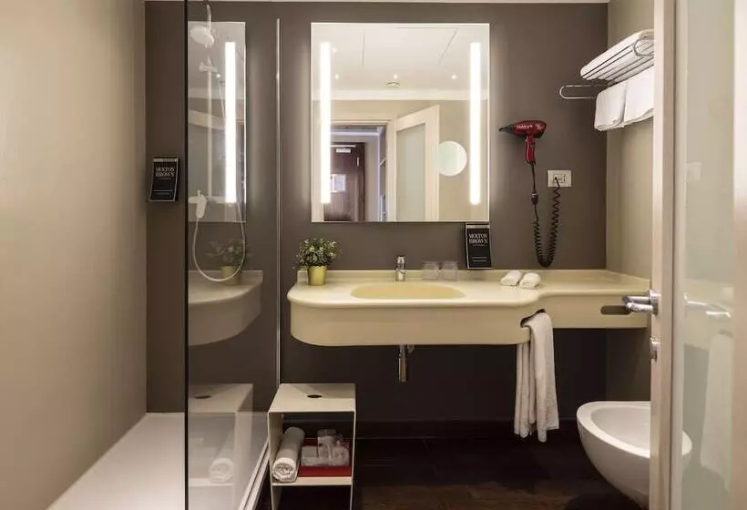اتاق خانوادگی, Best Western Plus City