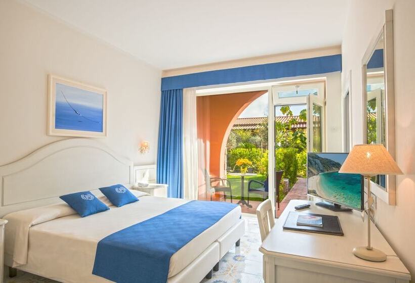 Трехместный Номер Классика, Del Golfo