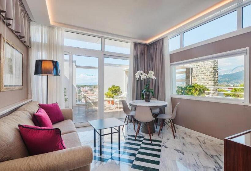 Президентский Люкс, Excelsior