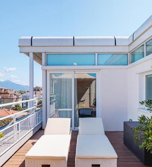 Президентский Люкс, Excelsior