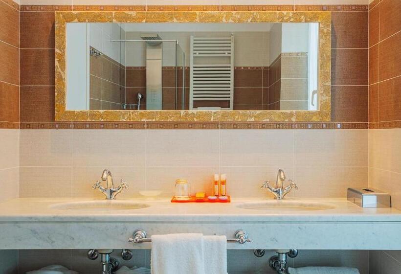 Люкс с Террасой, Excelsior