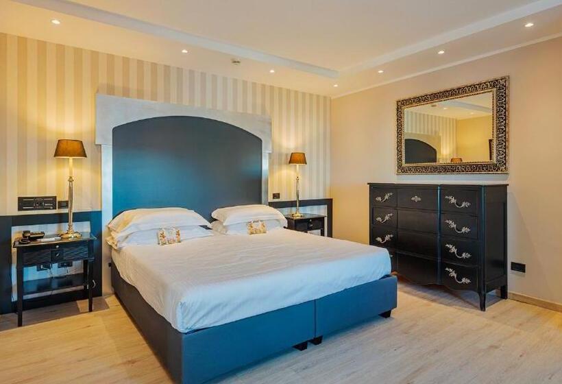 Люкс с Террасой, Excelsior