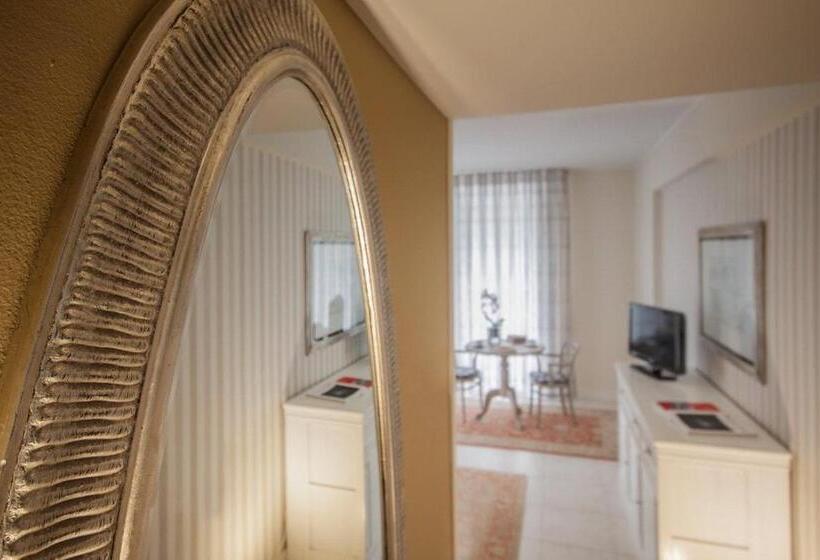 Люкс с Террасой, Excelsior