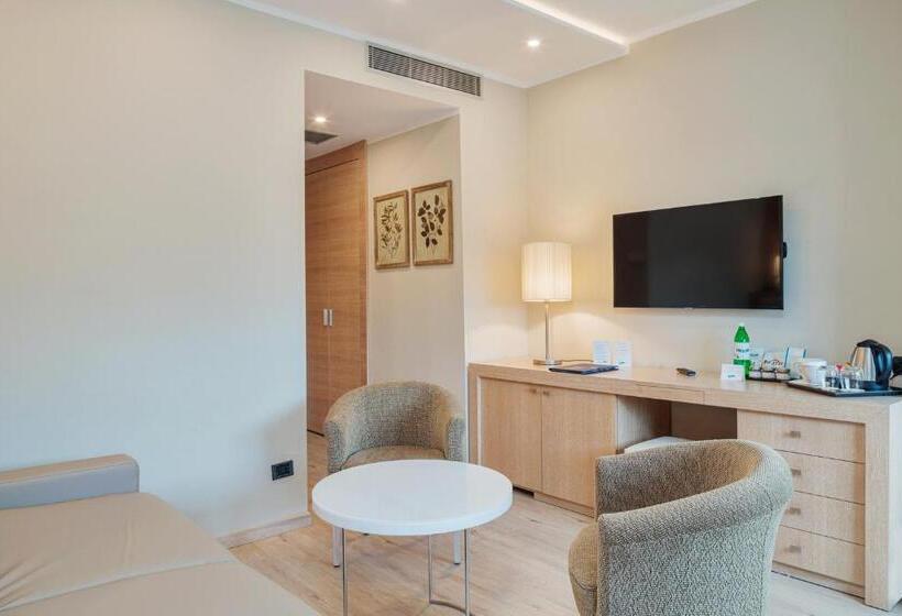 Люкс 2 Спальни, Excelsior