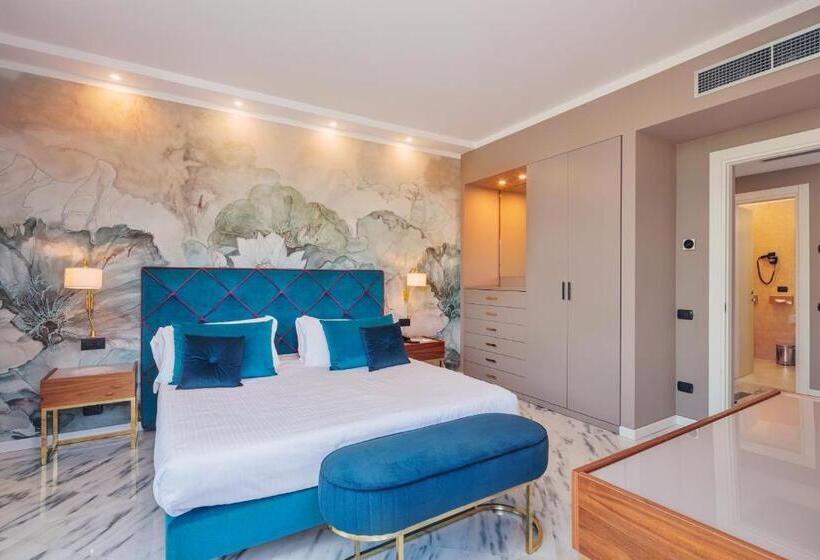 Президентский Люкс, Excelsior