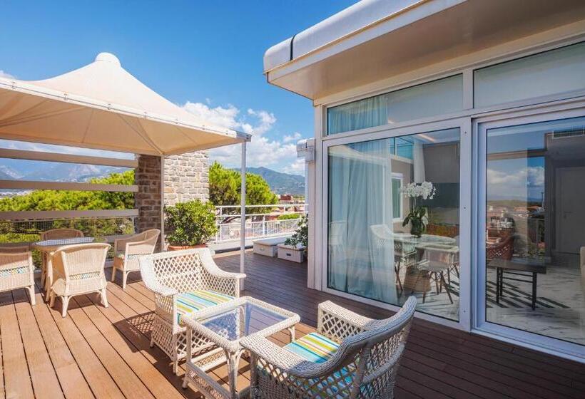 Президентский Люкс, Excelsior