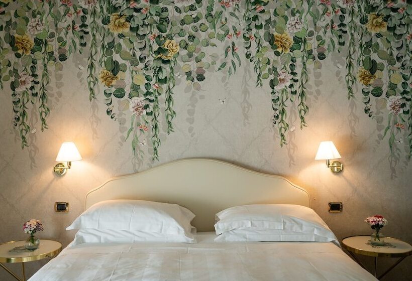 اتاق خانوادگی, Kraft