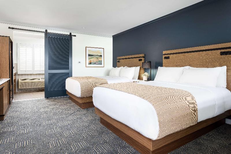 اتاق سوپریور با بالکن, Kraft