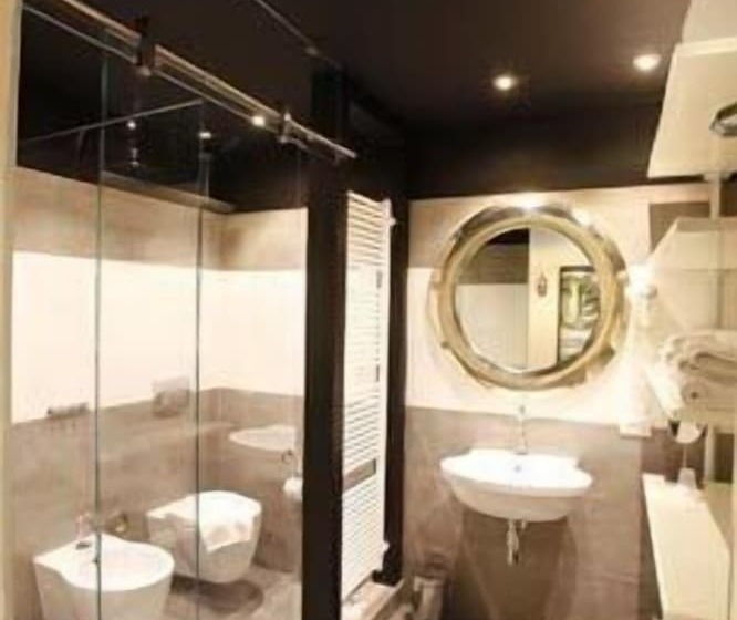 חדר סופריור, Liberty