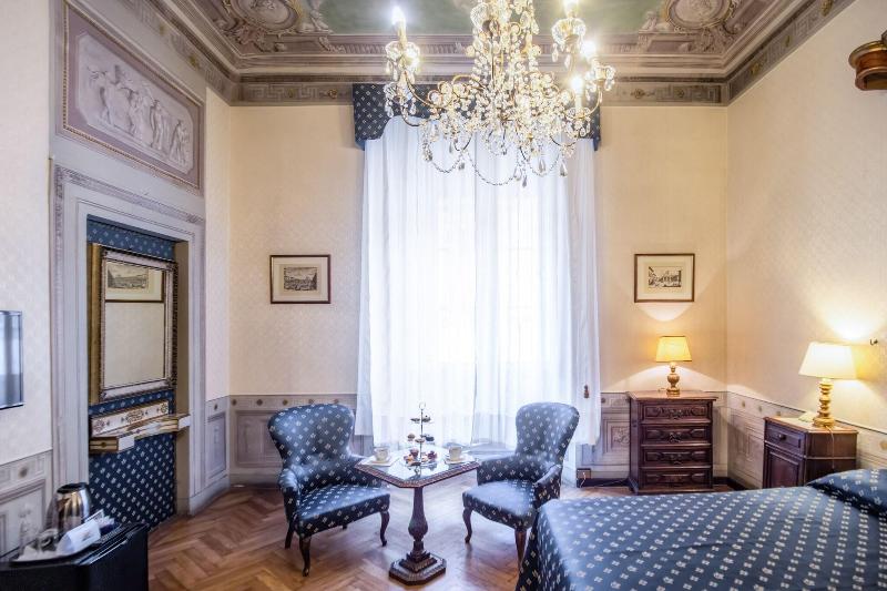 اتاق سوپریور, Martelli