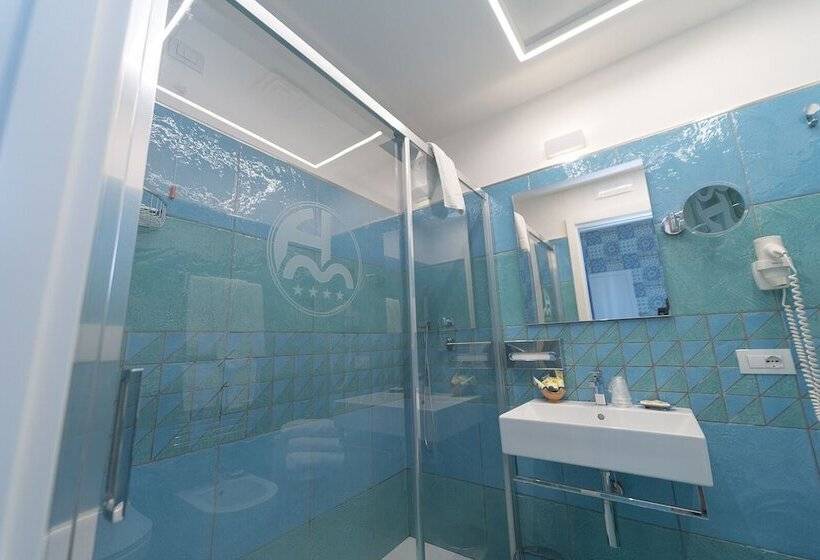 Трехместный Номер Superior, Miramare