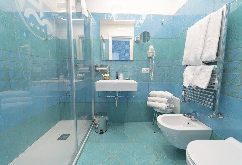 Трехместный Номер Superior, Miramare