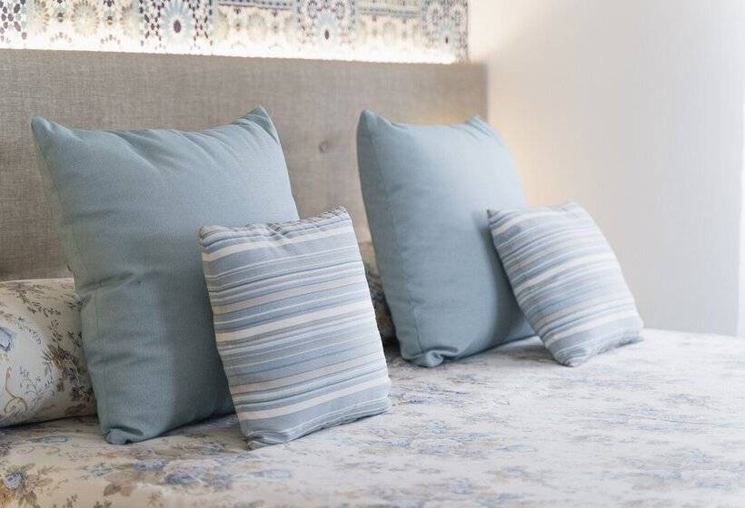 Семейный Номер, Miramare