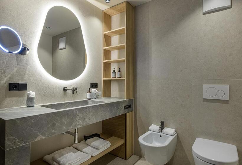 Номер Deluxe, Das Paradies