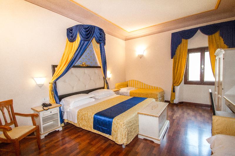 اتاق استاندارد سه نفره, Porta Faenza