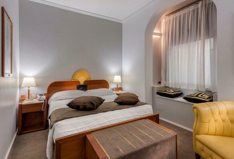 اتاق کلاسیک, Roma