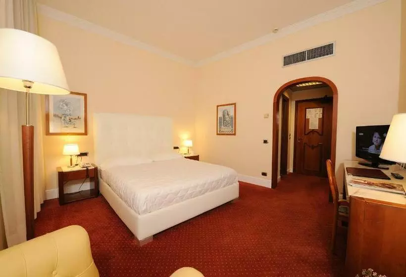Quarto clássico, Roma