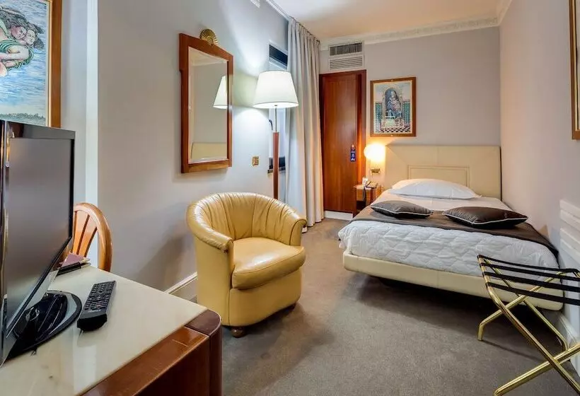 Quarto Triplo Clássico, Roma