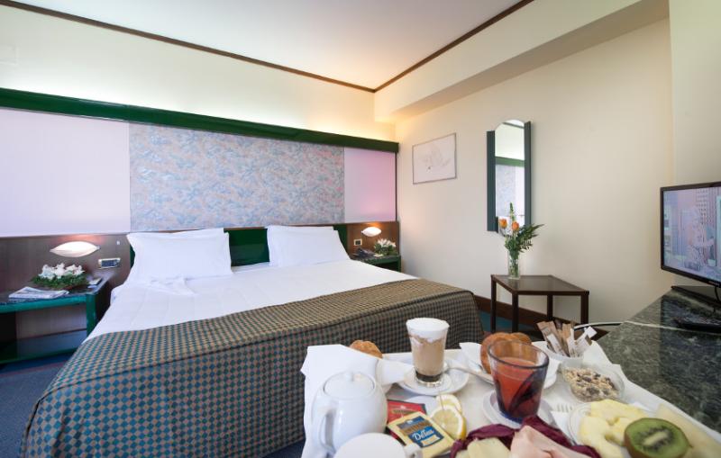 スタンダードルーム, Royal Palace