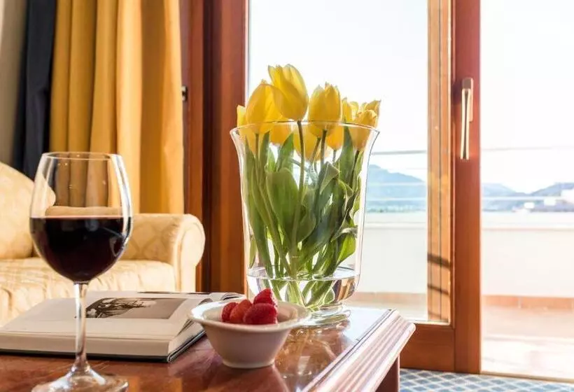 バルコニー付きジュニアスイート, Galzignano Resort Terme & Golf   Hotel Splendid