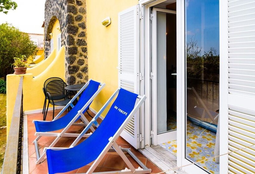 غرفة قياسية مزوَّدة بشُرفة, Terme Principe