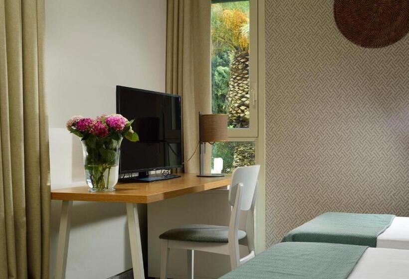 חדר סופריור לשלושה, Unahotels Naxos Beach Sicilia