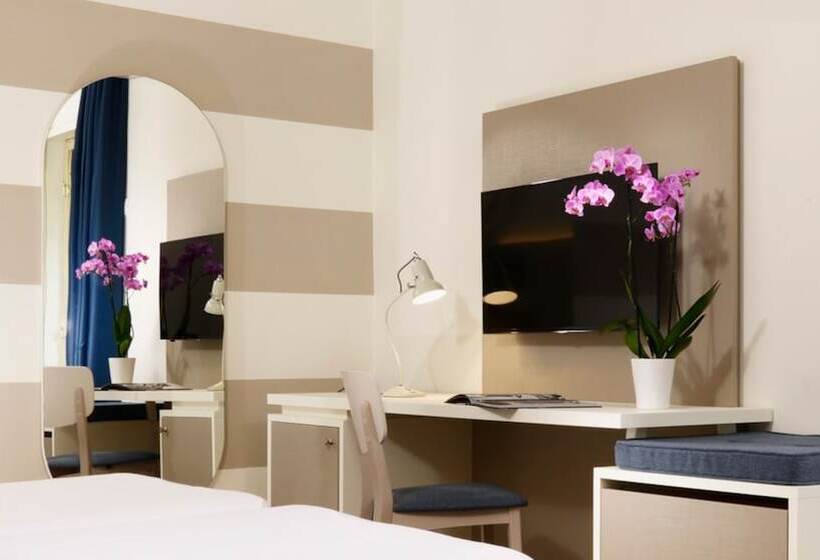 Трехместный Номер Superior, Unahotels Naxos Beach Sicilia