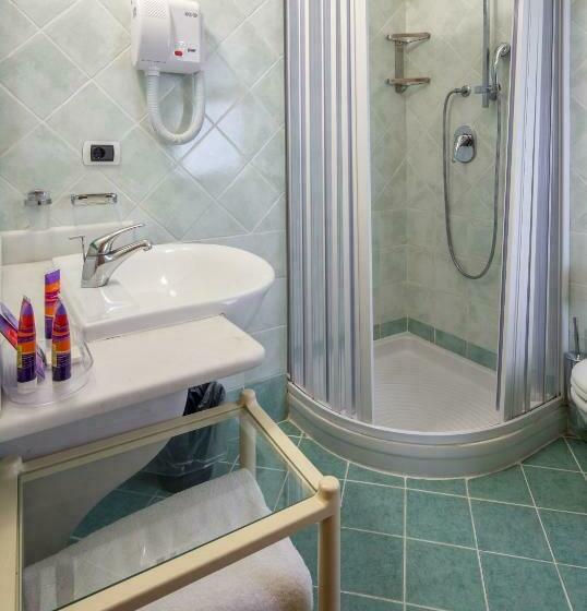 וילת סופריור, חדר שינה 1, Unahotels Naxos Beach Sicilia