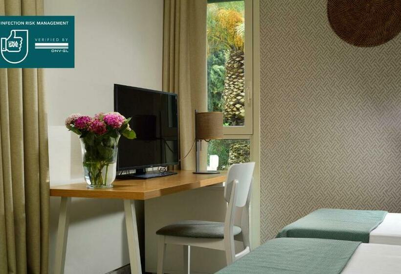 וילת סופריור, חדר שינה 1, Unahotels Naxos Beach Sicilia