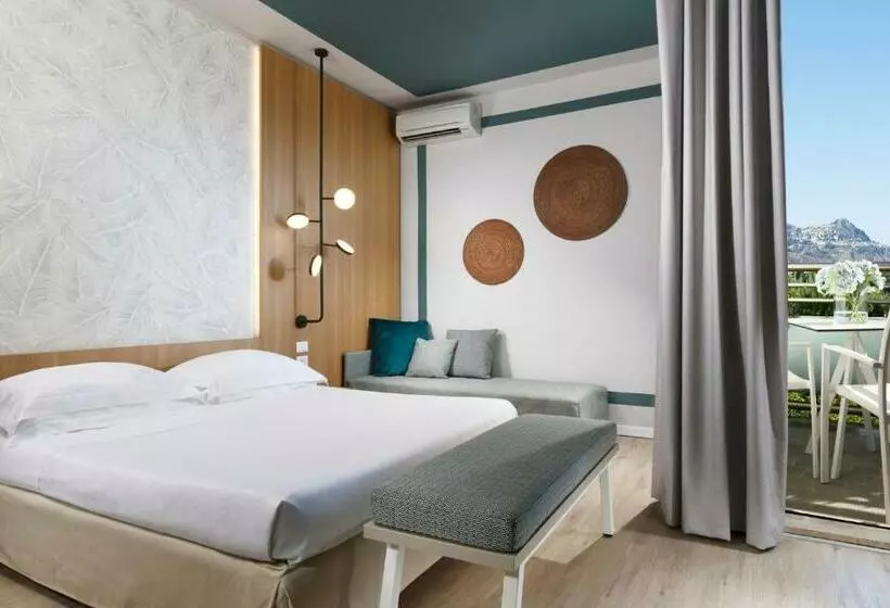 اتاق پرمیوم, Unahotels Naxos Beach Sicilia