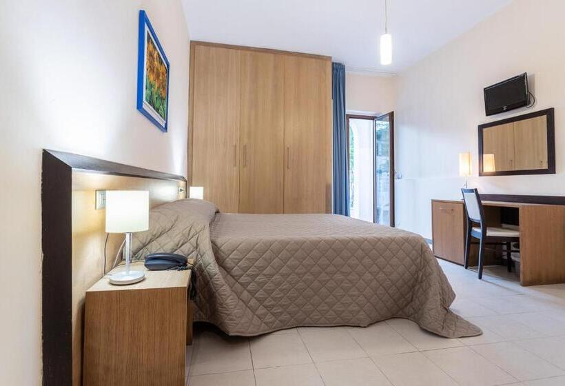 Номер Стандарт с Балконом, Club Azzurro Hotel & Resort