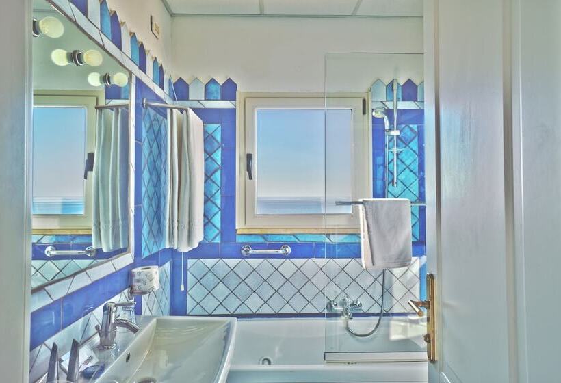 オーシャンビュースタンダードルーム, Grand Hotel San Pietro