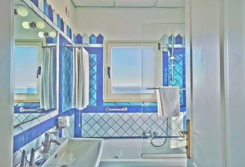 オーシャンビュースタンダードルーム, Grand Hotel San Pietro