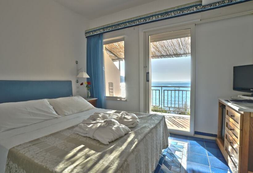 オーシャンビュースタンダードルーム, Grand Hotel San Pietro