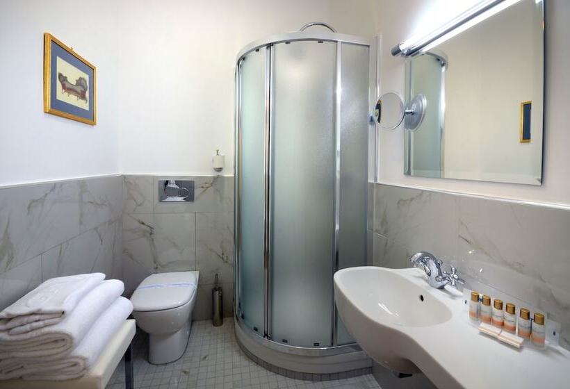 חדר דלוקס, Grand Hotel Vittoria