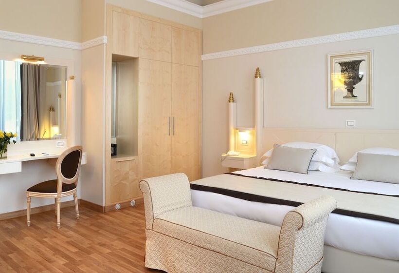 חדר דלוקס, Grand Hotel Vittoria