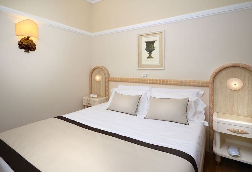Номер Deluxe, Grand Hotel Vittoria